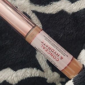 makeup‎ revolution conceal and hydrate c12